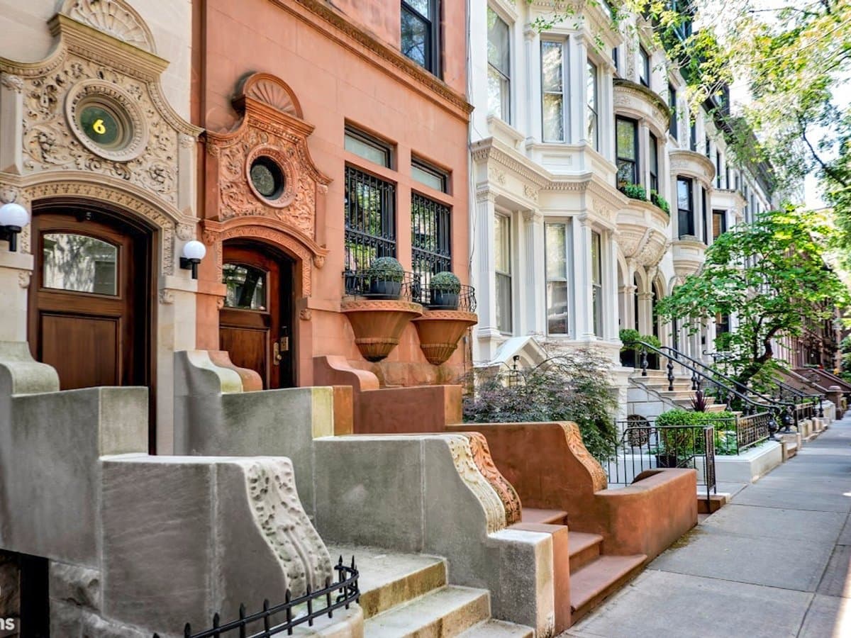 6 W 95th St, - Image 1