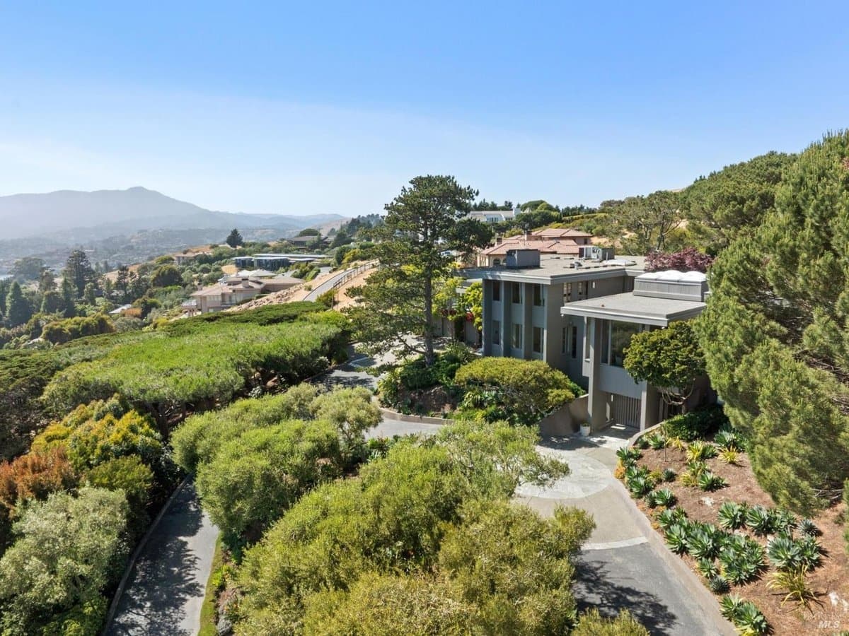 83 Mount Tiburon Rd, - Image 1